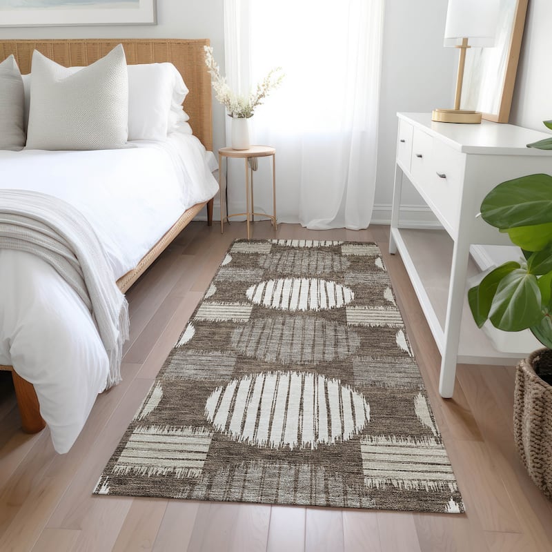 Machine Washable Indoor/ Outdoor Chantille Contemporary Dotty Rug