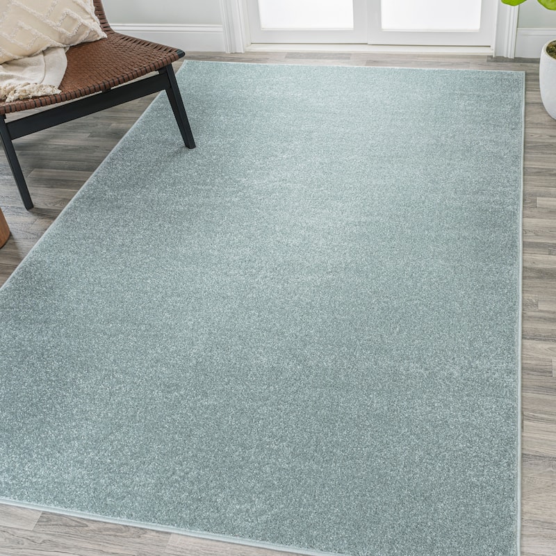 JONATHAN Y Tumbling Solid Low-Pile Area Rug - 6 X 9 - Light Blue
