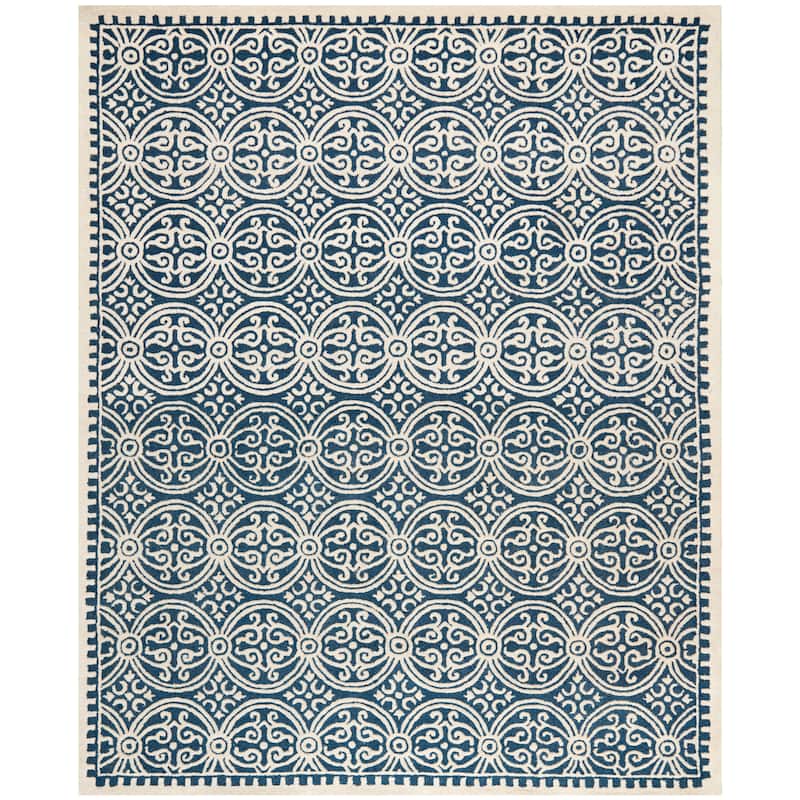 SAFAVIEH Handmade Cambridge Myrtis Moroccan Wool Rug