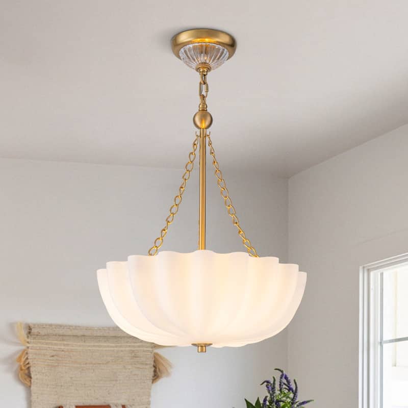 Chic Modern 3-Light Shell Scalloped Glass Chandelier - 15.7 in