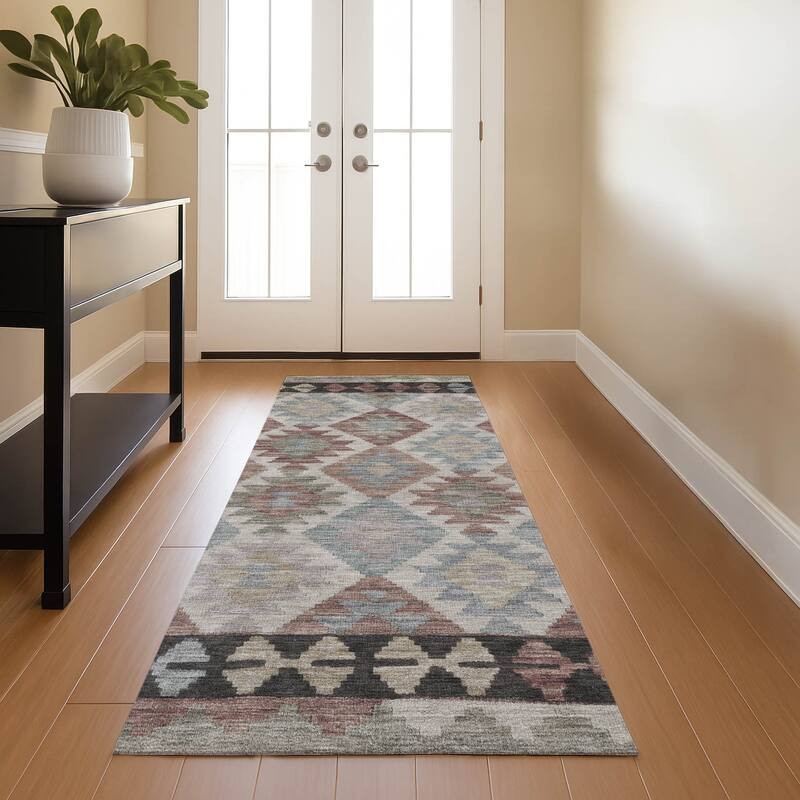 Premium Washable Super Soft Traditional Global Mayfield Rug - Taupe - 2'3" x 7'6"