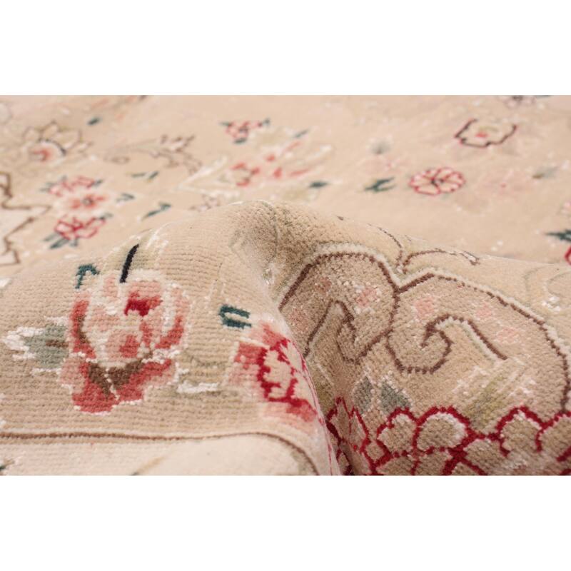 ECARPETGALLERY Hand-knotted Sino Persian 220L Beige Silk, Wool Rug - 4'0 x 5'11