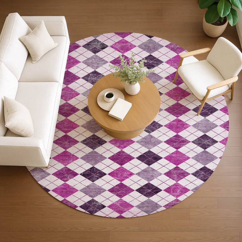 Machine Washable Indoor/ Outdoor Modern Argyle Chantille Rug