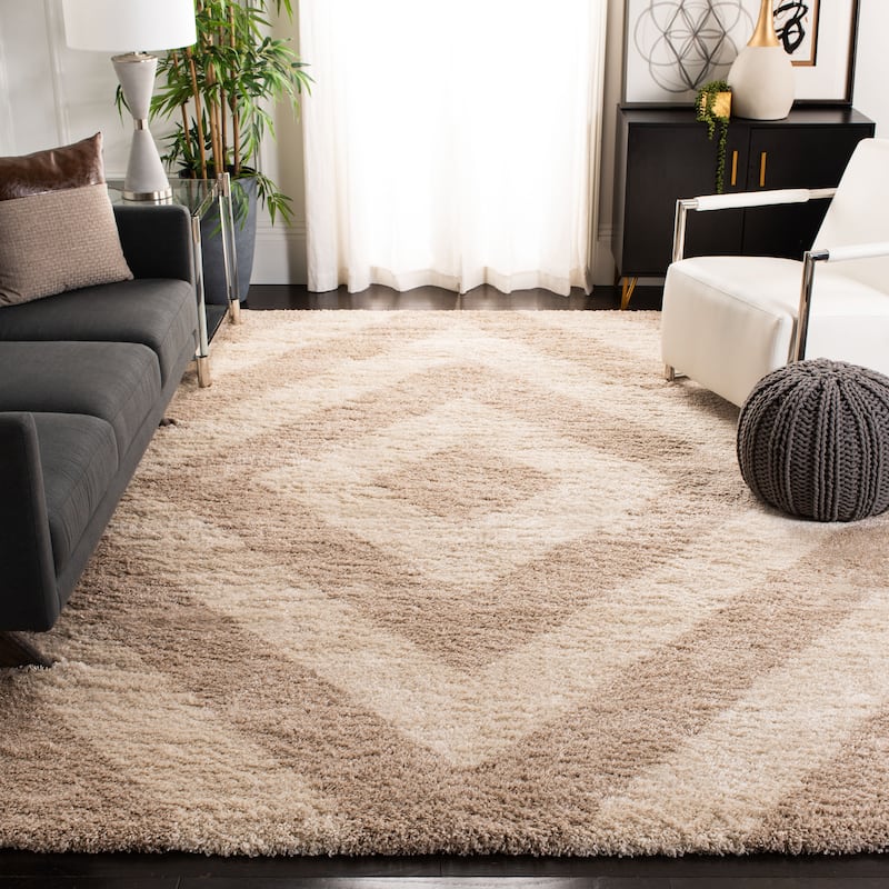 SAFAVIEH Portofino Shag Sakineh Modern 2-inch Thick Rug - 8' x 10' - Ivory/Beige