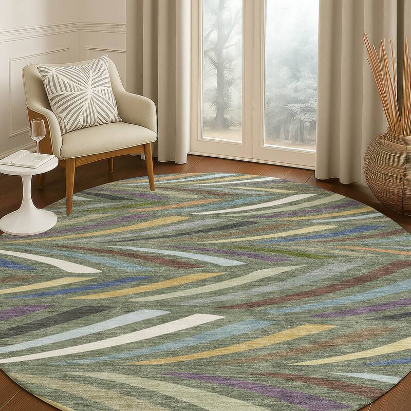 Machine Washable Indoor/ Outdoor Modern Feather Chantille Rug