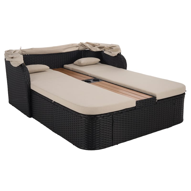 SAFAVIEH Outdoor Living Victoria Double Daybed - 65"W x 82"D x 56"H