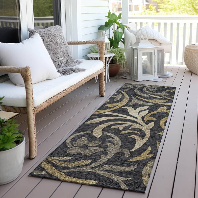 Machine Washable Indoor/ Outdoor Chantille Floral Scroll Rug - Black - 2'3" x 7'6"