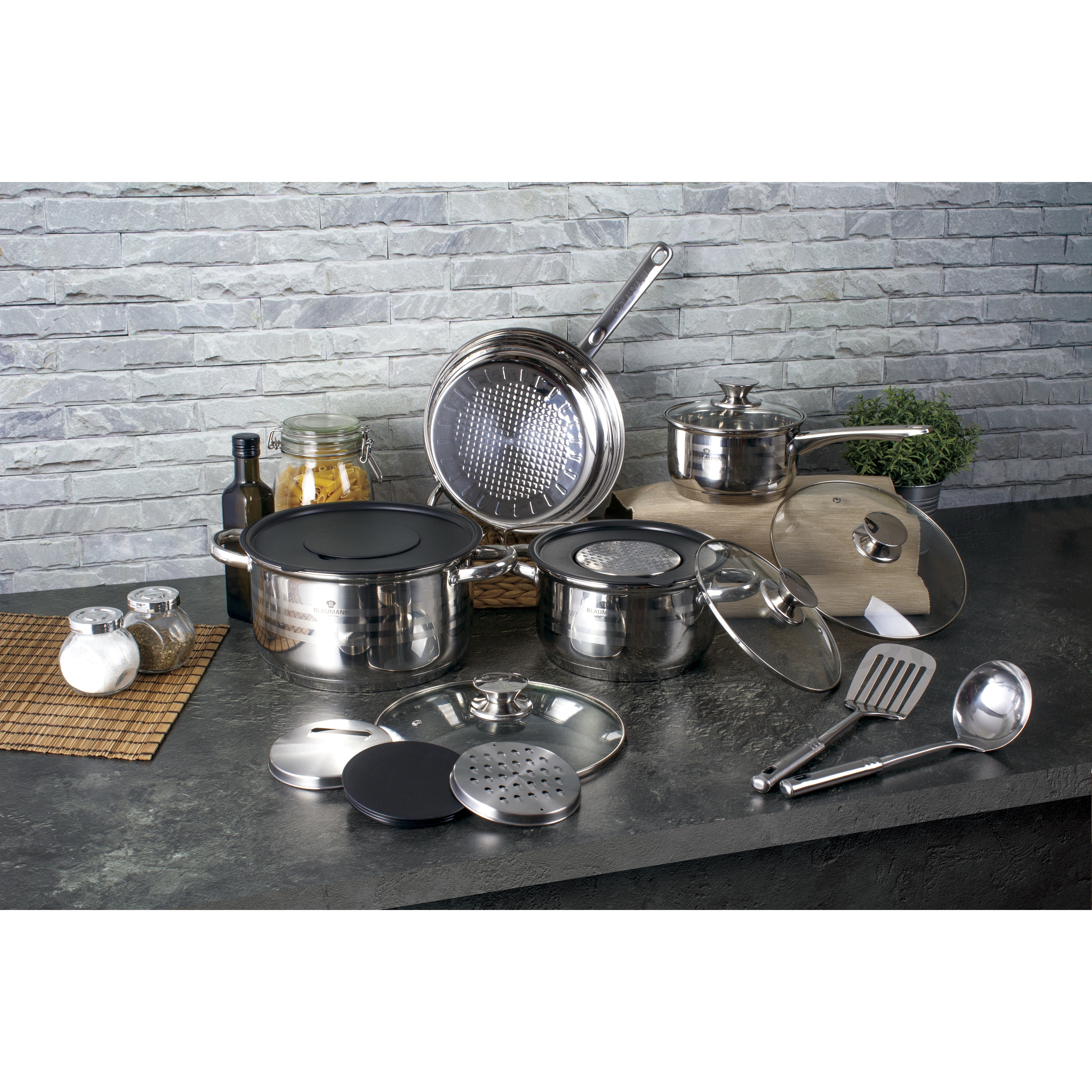 https://ak1.ostkcdn.com/images/products/is/images/direct/17e6c068b51f79d866d4fd1f5faa5eaa6815f494/Blaumann-15-Piece-Stainless-Steel-Cookware-Set.jpg