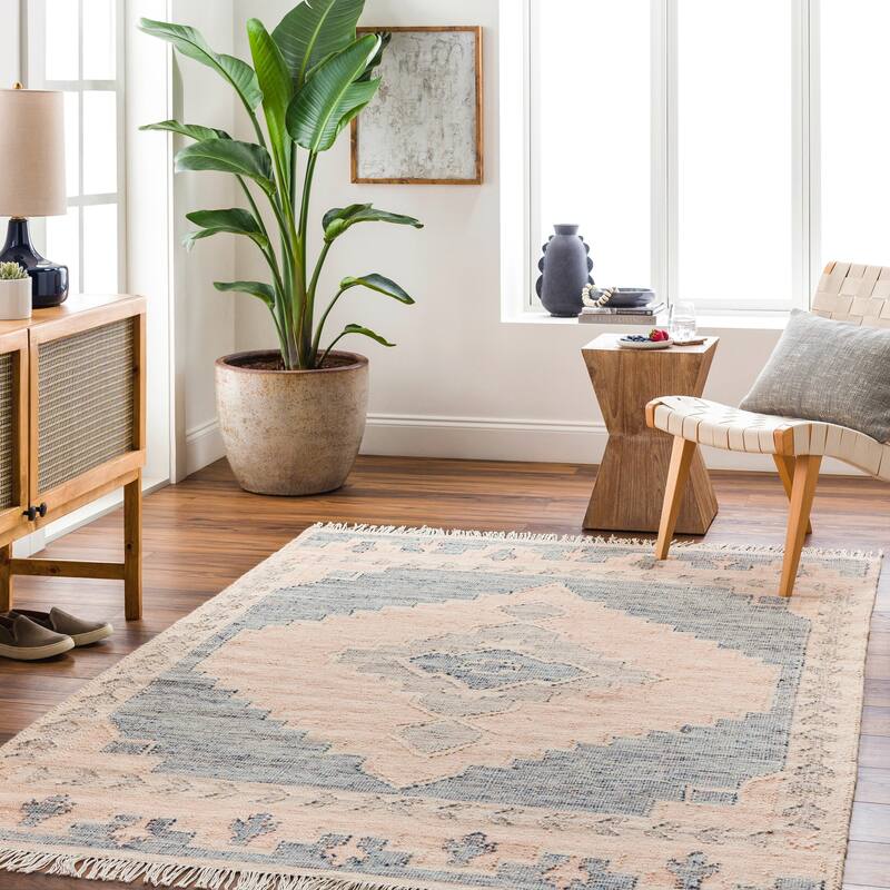 Dobbin Handmade Casual Boho Wool Area Rug - Dusty Pink - 8' x 10'
