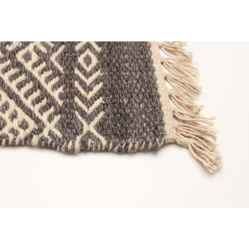 Sienna Grey Rug 4'11" x 7'9" - 4'11 x 7'9