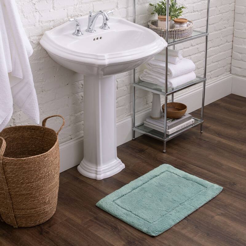 Mohawk Home Regency Bath Rug