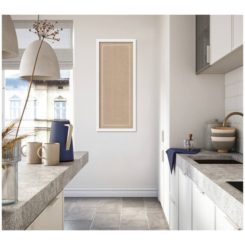 Kate and Laurel Pinboard White Scalloped Edge