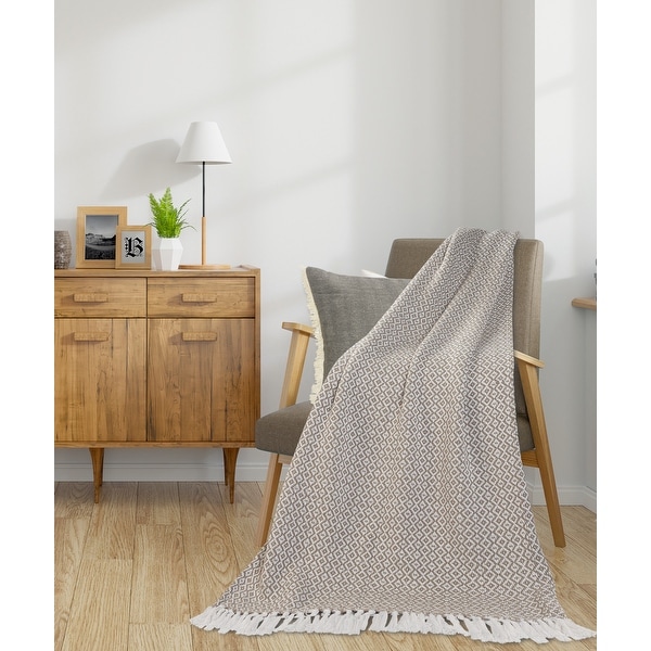 Beige throw blanket with fringe hot sale