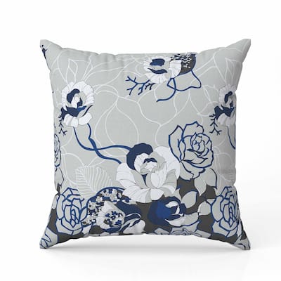 Regal Rose Retreat Indoor/Outdoor Reversible Throw Pillow Silver and Gray