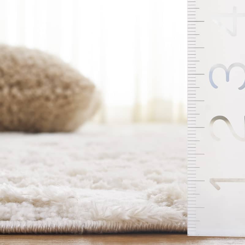 SAFAVIEH Seattle Enny Shag Modern Contemporary 1-inch Thick Rug