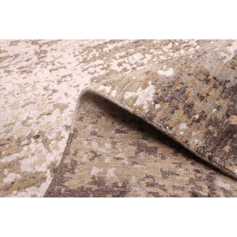 ECARPETGALLERY Hand-knotted Legacy Taupe Silk, Wool Rug - 2'5 x 10'3