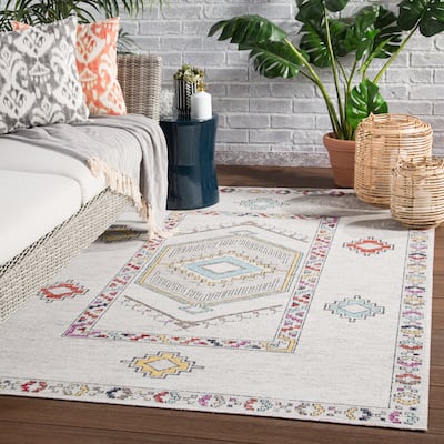 The Curated Nomad Don Chee Tribal Medallion Indoor/ Outdoor Area Rug
