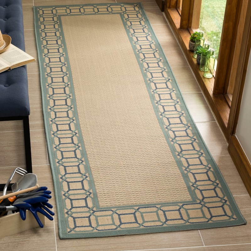 Martha Stewart by SAFAVIEH Facet Border Indoor/ Outdoor Waterproof Rug