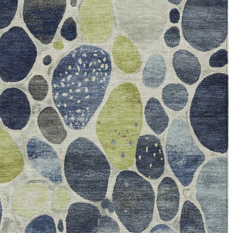 HomeRoots Geometric Transitional Rectangle Outdoor Rug