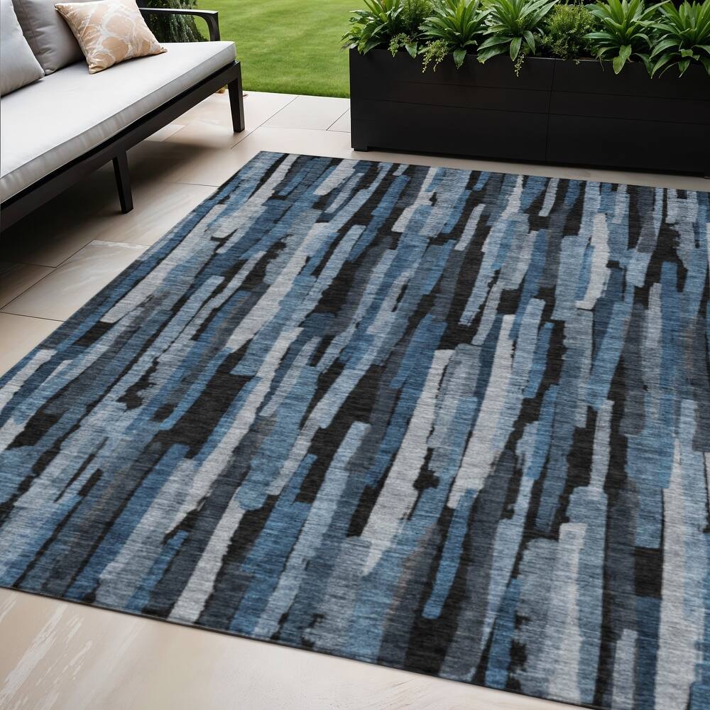HomeRoots Striped Transitional Rectangle Outdoor Rug