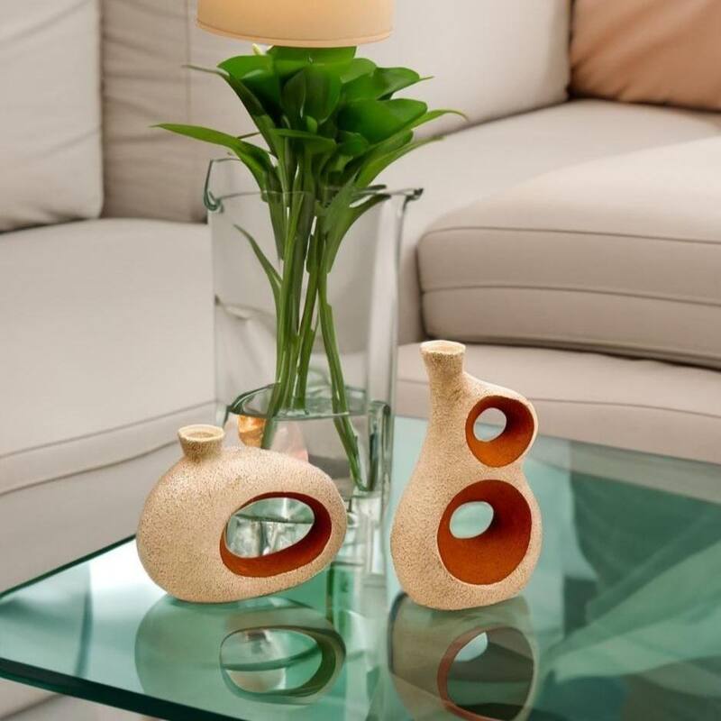Set of Two Ancient Elegance Ceramic Vases in Brown