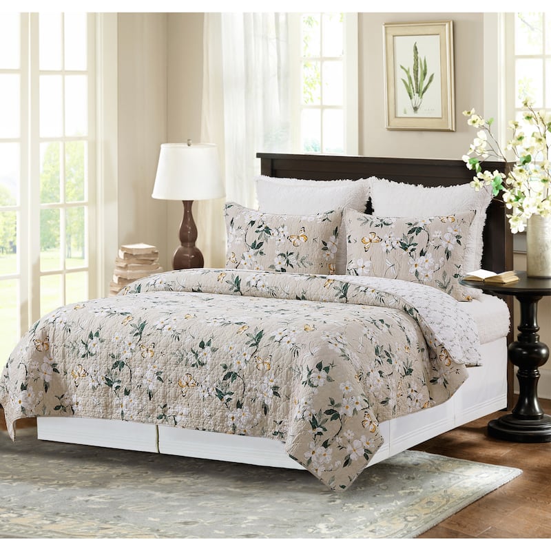 Dogwood Meadows Quilt Set All Seasons Bedroom Bedding Machine Washable Reversible Coverlet Décor Decoration