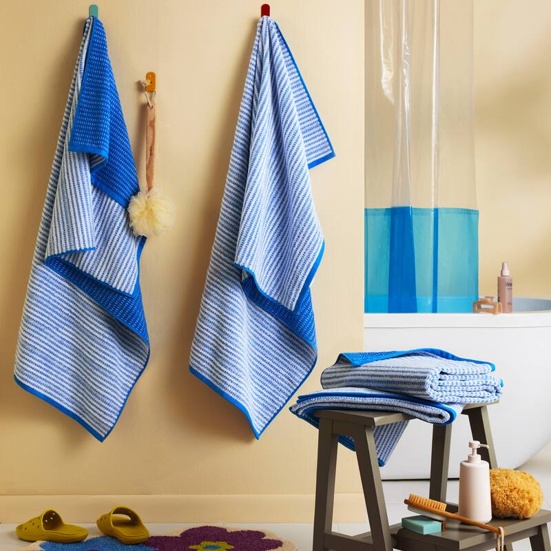 TOWN & COUNTRY PLAY 4-Piece Striped Reversible Terry Brights Bath Towel Set - 30"x58"