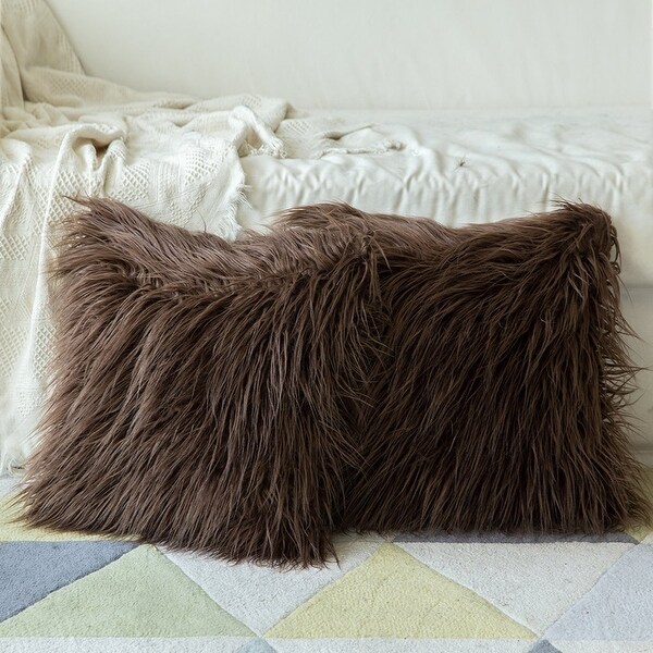 Faux fur pillow clearance case