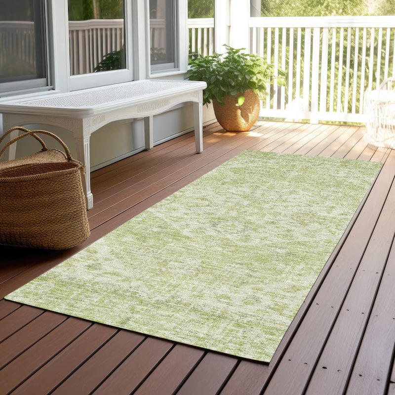 Machine Washable Indoor/ Outdoor Vintage Traditional Chantille Rug