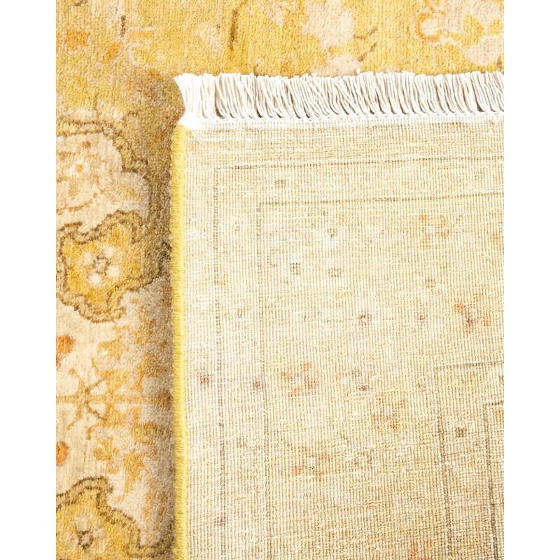 Overton Handknotted Wool Traditional Oriental Green Area Rug - 3' x 5'