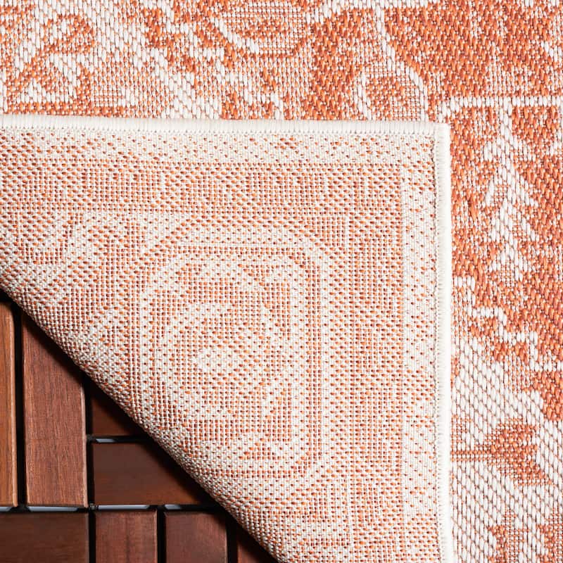 SAFAVIEH Bermuda Fazilet Geometric Indoor/Outdoor Waterproof Rug