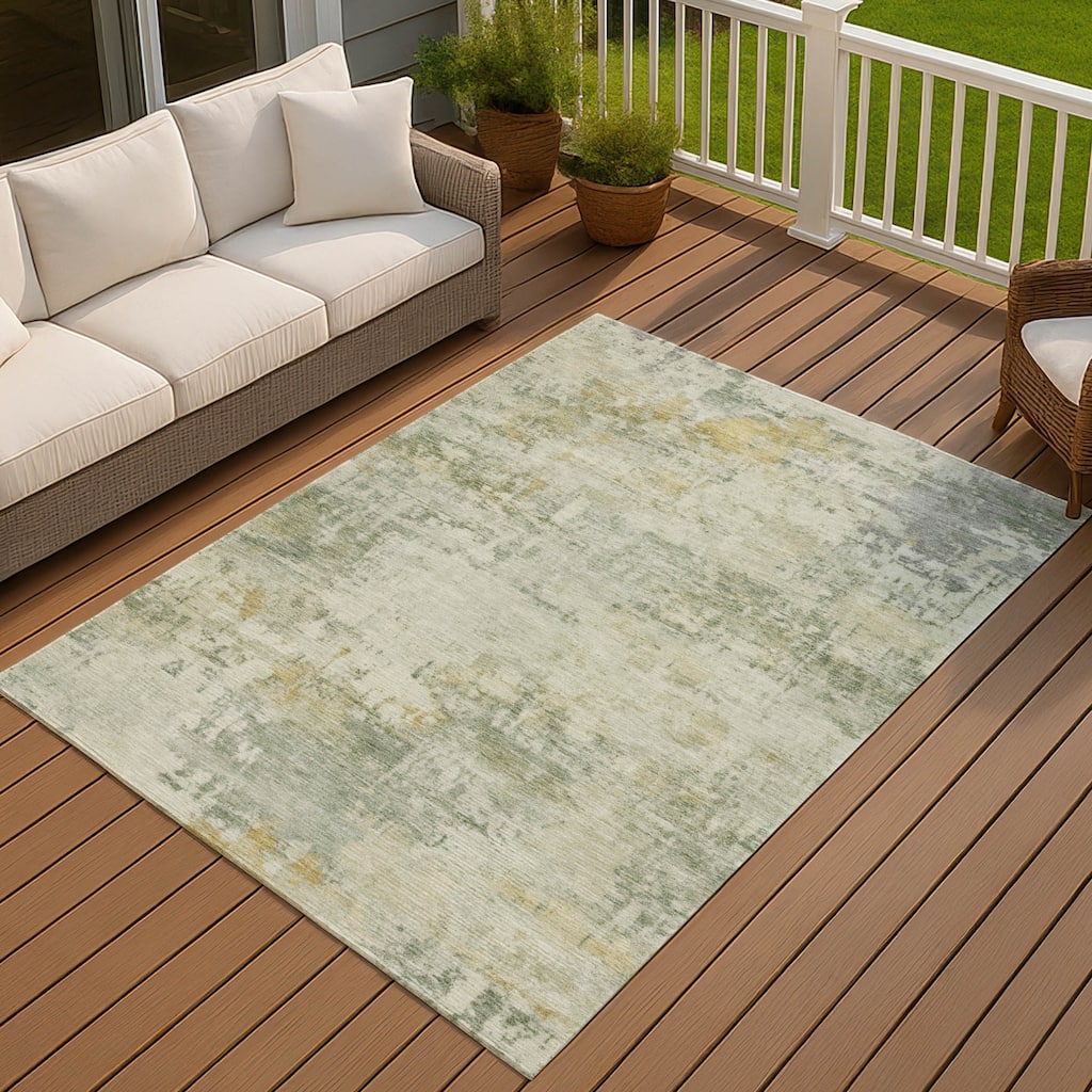 Machine Washable Indoor/ Outdoor Modern Casual Chantille Rug
