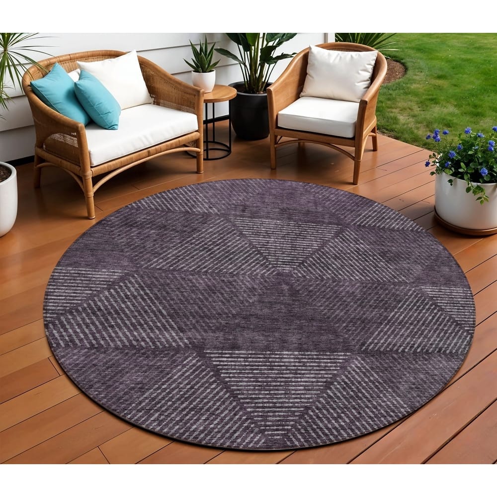 HomeRoots Geometric Transitional Rectangle Outdoor Rug