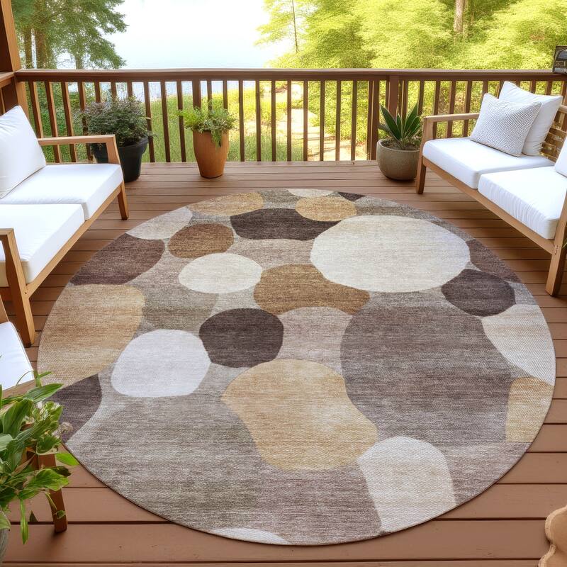 Machine Washable Indoor/ Outdoor Modern Circy Chantille Rug - Brown - 8' x 8'