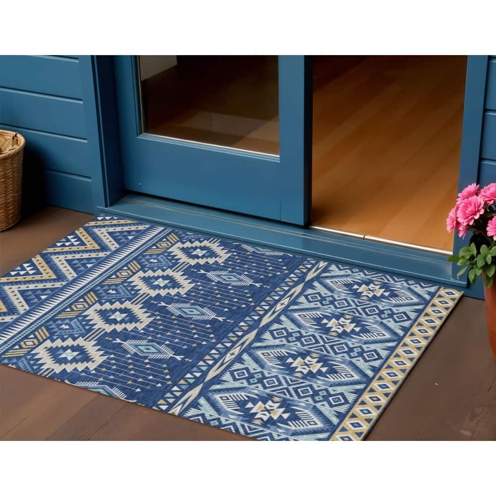 HomeRoots Aztec Transitional Rectangle Outdoor Rug