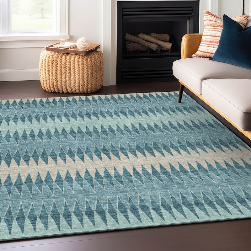 Machine Washable Indoor/ Outdoor Chantille Contemporary Geo Rug