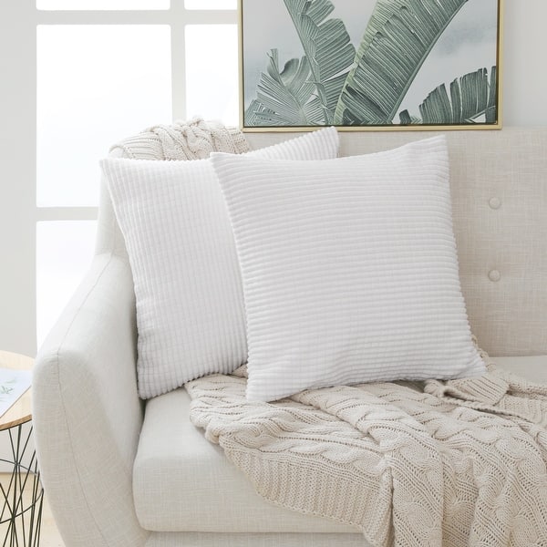 https://ak1.ostkcdn.com/images/products/is/images/direct/182fabd681fc9b918947ed4514894b5e3c49b389/Deconovo-Corduroy-Throw-Pillow-Covers-2-PCS%28Cover-Only%29.jpg?impolicy=medium