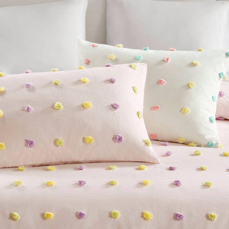 Intelligent Design Kids Ensley Pom Pom Cotton Jacquard Quilt Set with Throw Pillows