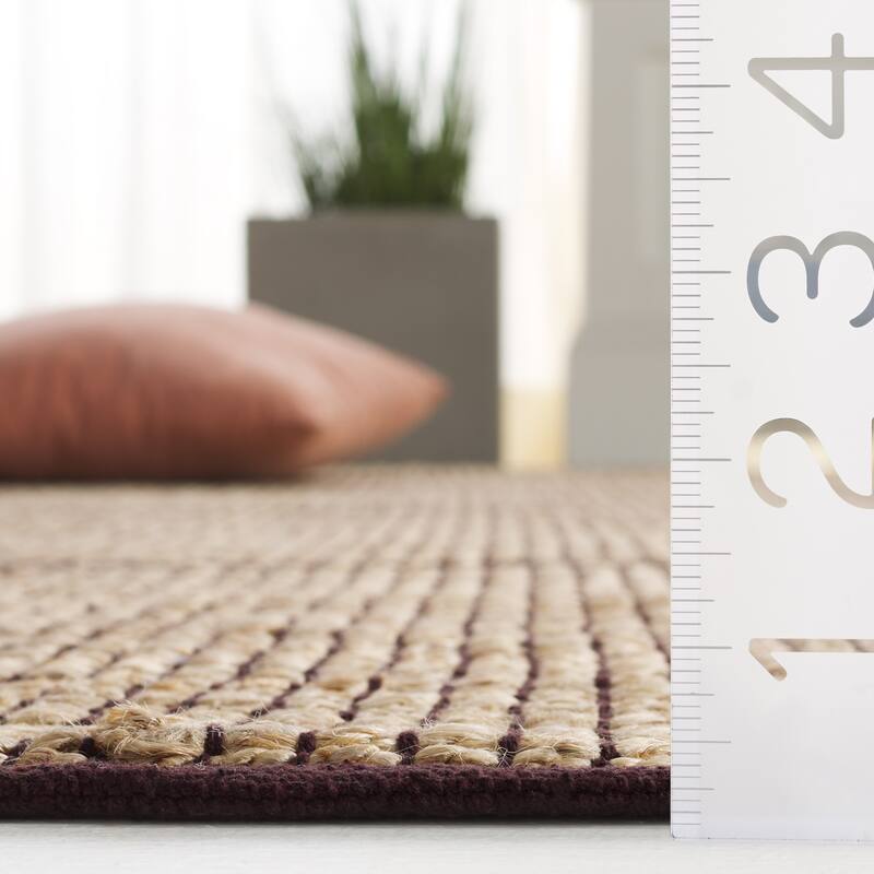 SAFAVIEH Natural Fiber Delcie Casual Jute Rug