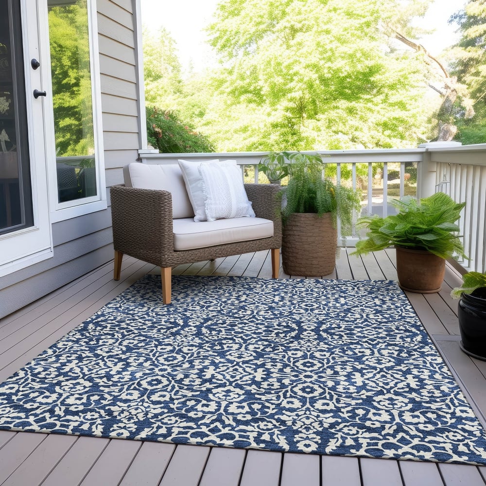 Machine Washable Indoor/ Outdoor Chantille Traditional Farmhouse Rug