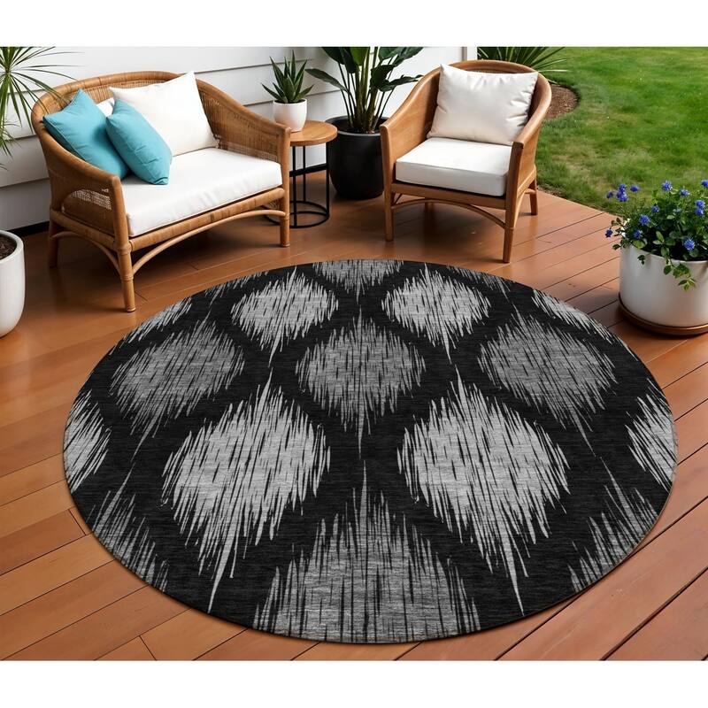 HomeRoots Ikat Transitional Rectangle Outdoor Rug - 8' Round