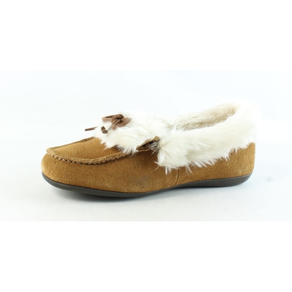vionic moccasin slippers
