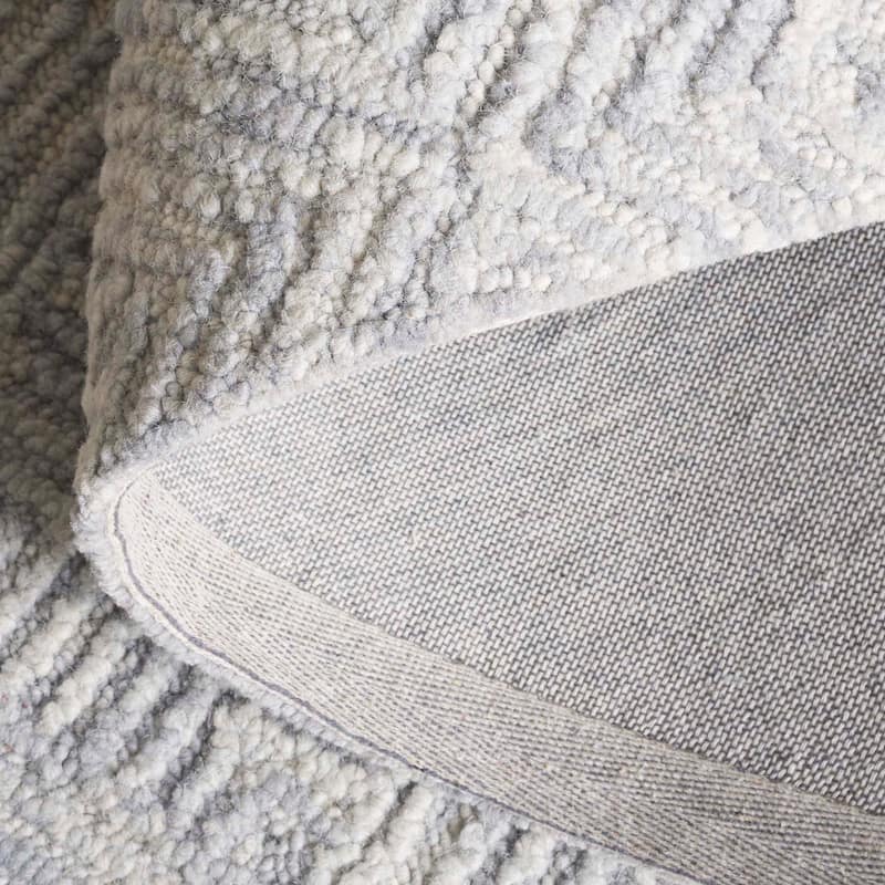 SAFAVIEH Handmade Trace Fusami Modern Wool Rug