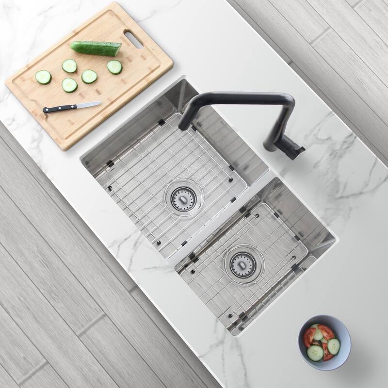 stylish 28 inches L x 18 inches W Double Bowl 60/40 Reversible Undermount Stainless Steel Kitchen Sink with Strainers