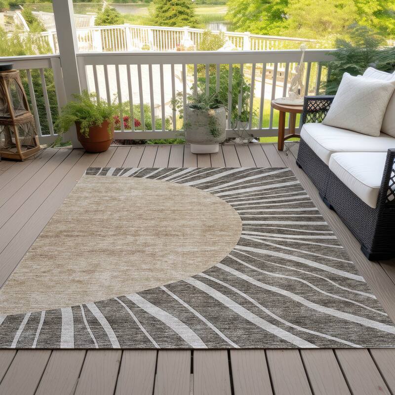Machine Washable Indoor/ Outdoor Chantille Modern Sunburst Rug - Chocolate - 3' x 5'