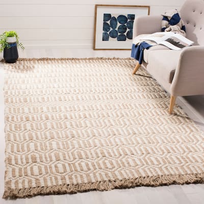 SAFAVIEH Handmade Natural Fiber Seina Jute Tassel Rug with Fringe