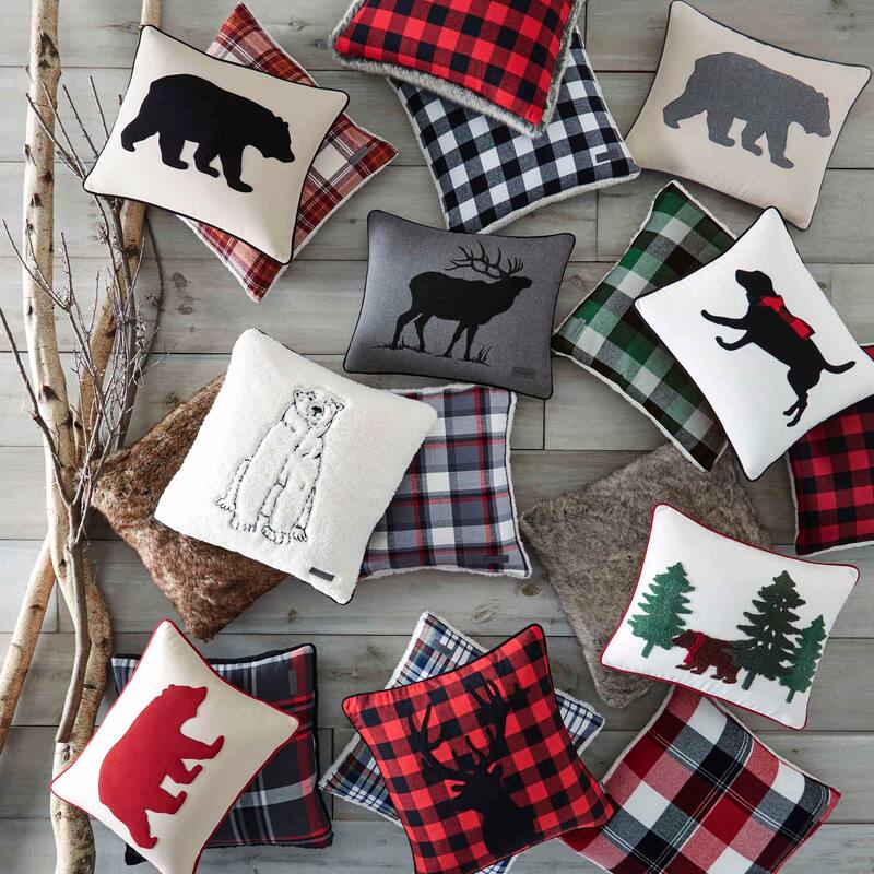 Eddie Bauer Winter Lab Breakfast Pillow