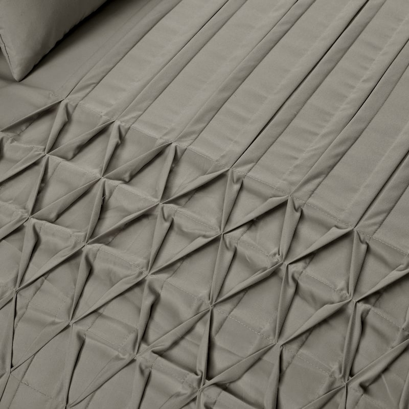 Lush Decor Arora Pleat 5 Piece Comforter Set