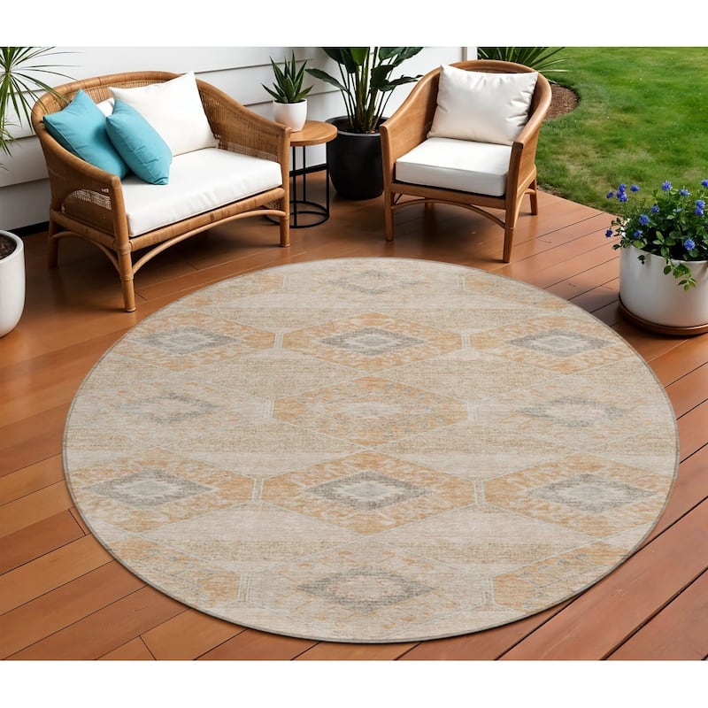 HomeRoots Aztec Transitional Rectangle Outdoor Rug - 8' Round