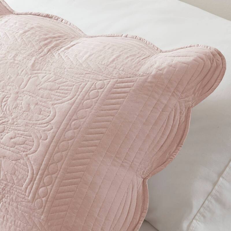 Madison Park Marino 3 Piece Reversible Scalloped Edge Quilt Set